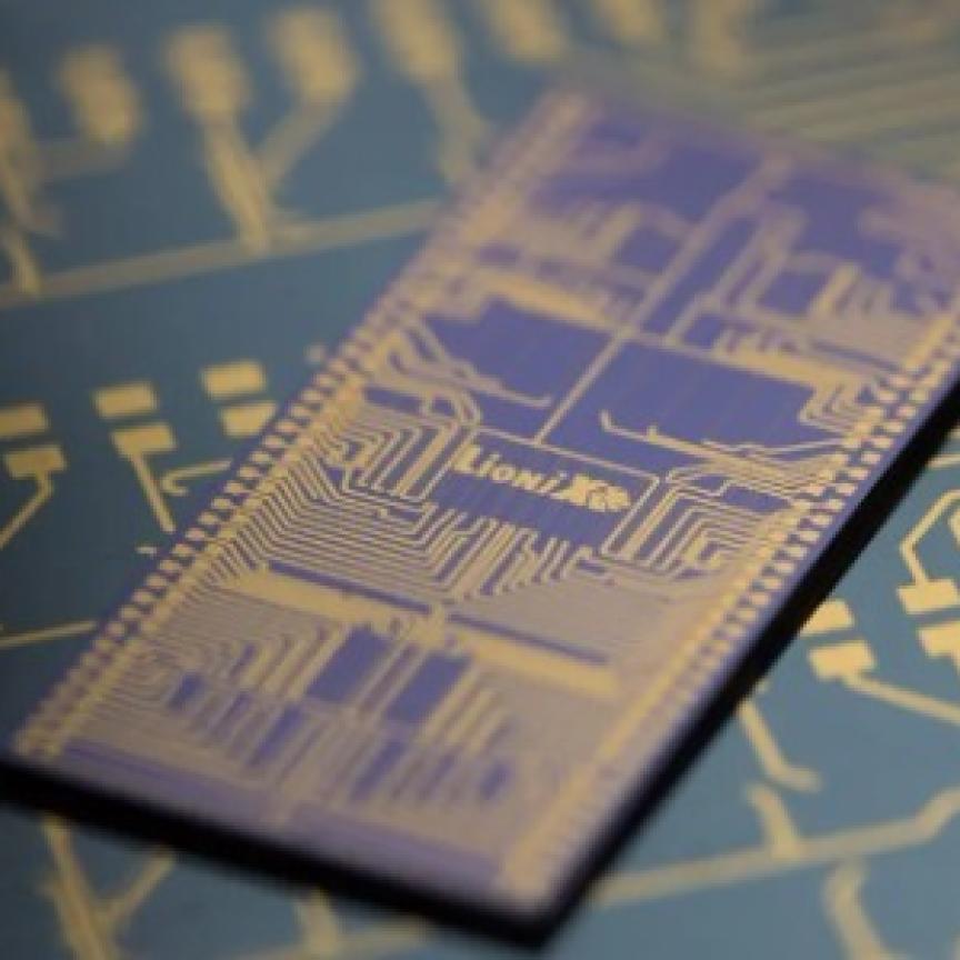 Electronics electro optics